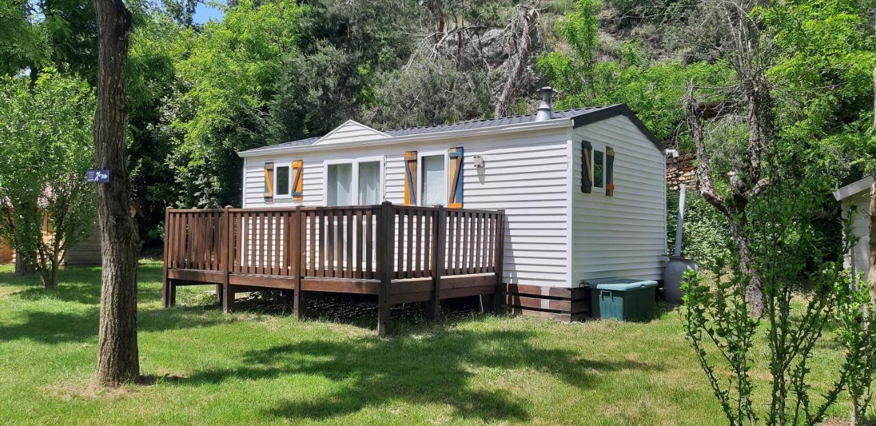 Camping Ushuaia Villages Le Viaduc Arlebosc Buitenkant foto