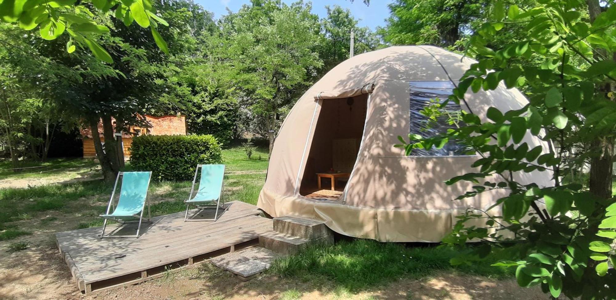 Camping Ushuaia Villages Le Viaduc Arlebosc Buitenkant foto
