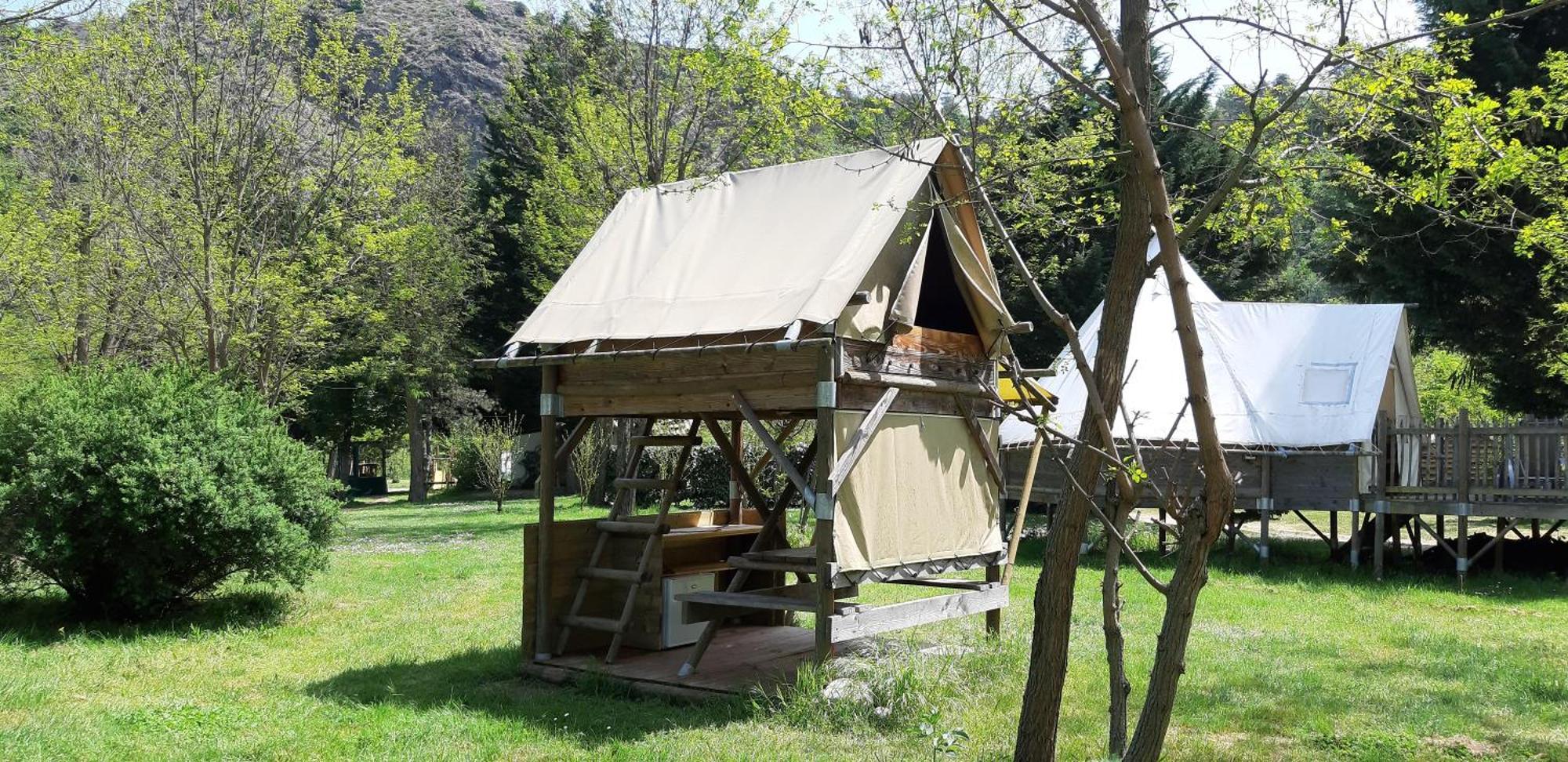 Camping Ushuaia Villages Le Viaduc Arlebosc Buitenkant foto