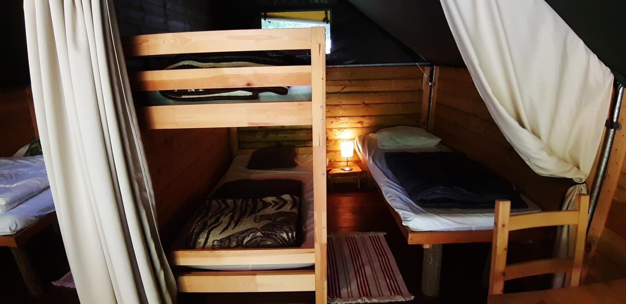 Camping Ushuaia Villages Le Viaduc Arlebosc Buitenkant foto